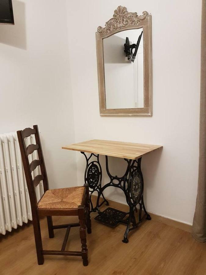 23 Rue Jean Amade Apartment Céret Exterior foto